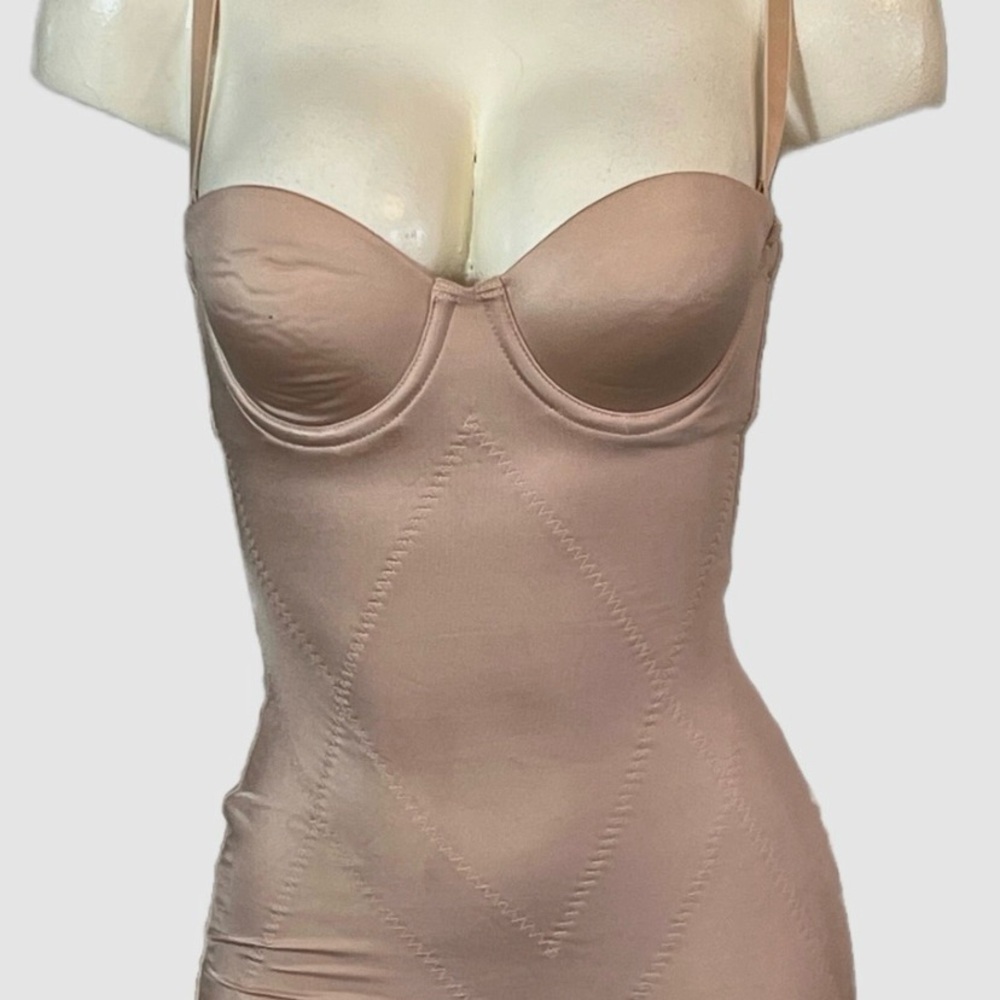 Victoria's Secret Beige Shapewear Girdle 34A Beige Nylon Spandex